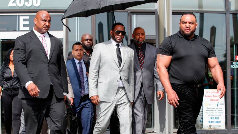 Singer R. Kelly leaves the Leighton Criminal Courthouse on June 06, 2019 in Chicago, Illinois. The singer appeared in front of a judge to face new charges of criminal sexual abuse. (Photo by Nuccio DiNuzzo/Getty Images) 