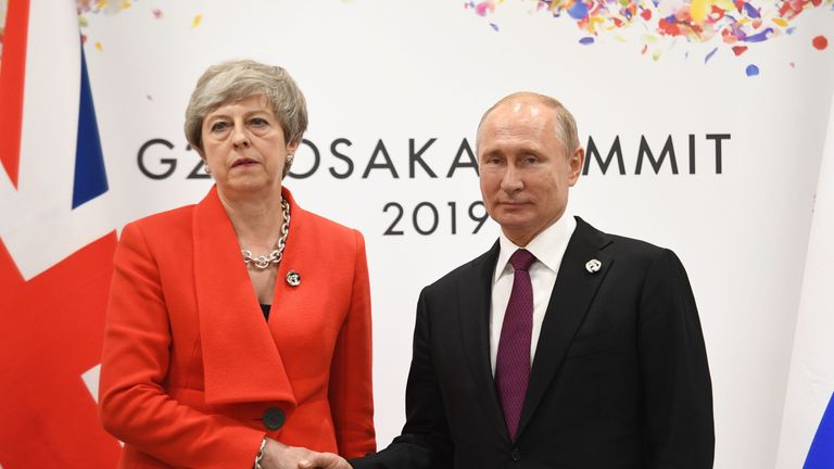 Theresa May meets Vladimir Putin