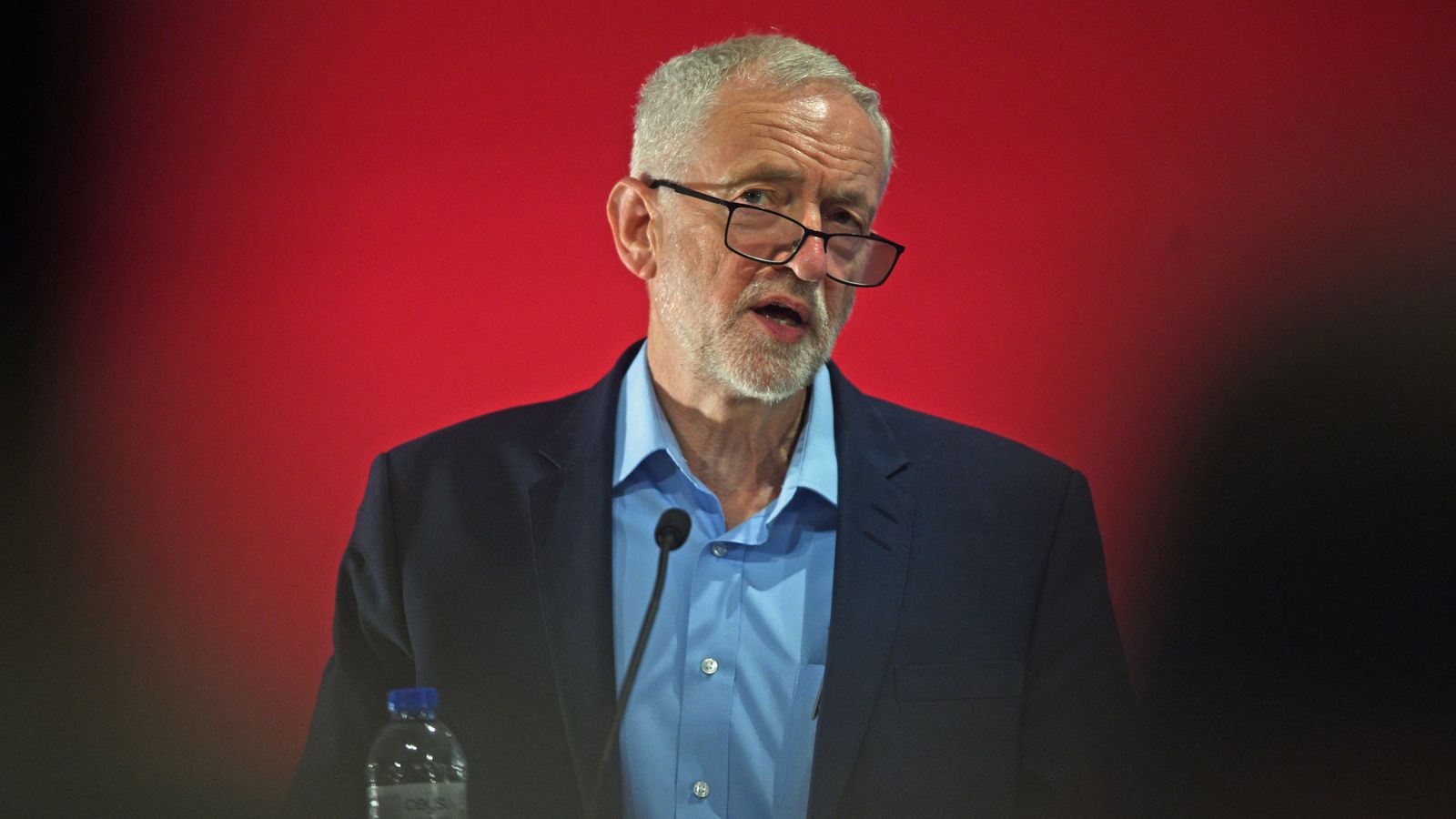 Jeremy Corbyn To Hold Emergency Meeting Over Labour's Antisemitism ...