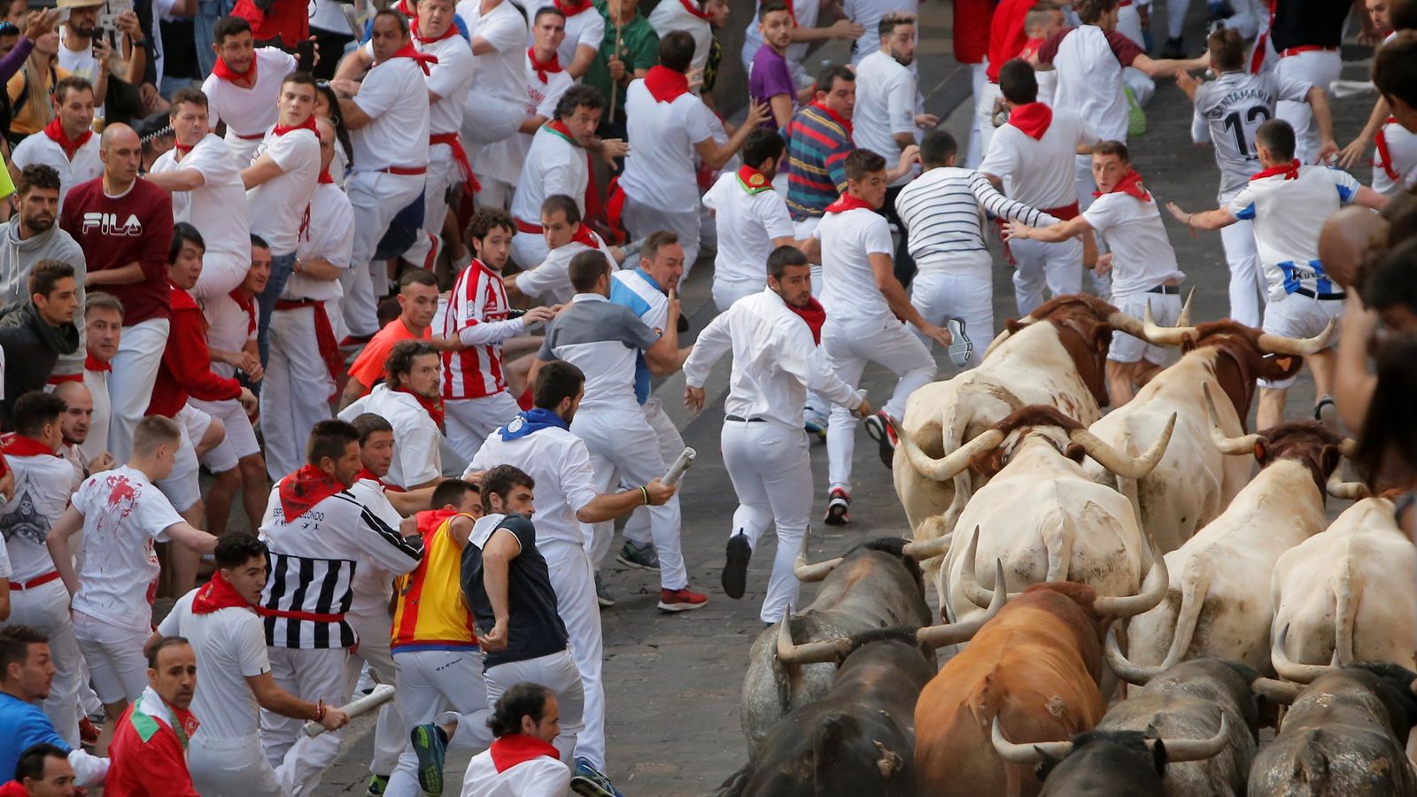 Pamplona bull run: Three men gored on final day of San Fermin festival ...