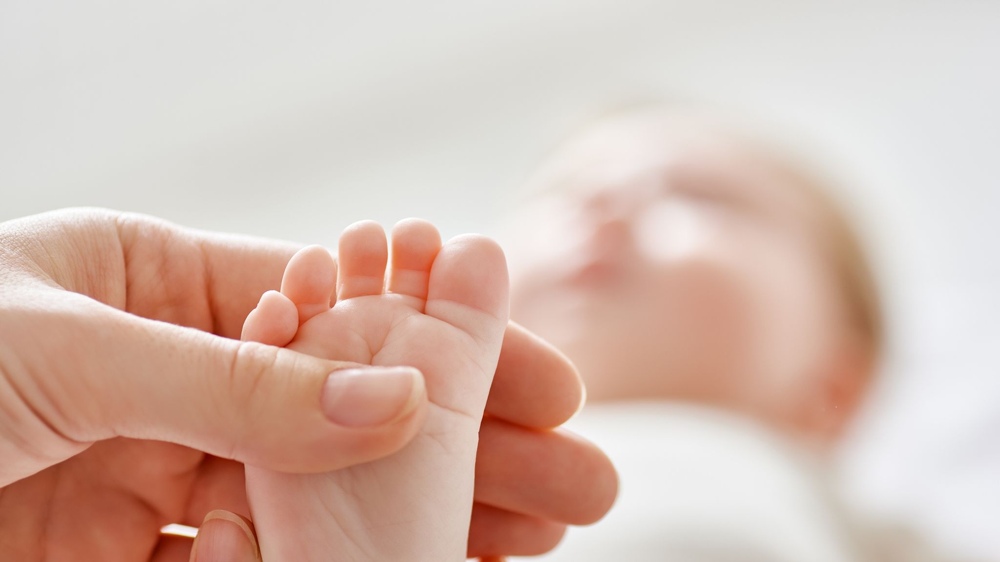 Newborn Prick Test & Baby Feet