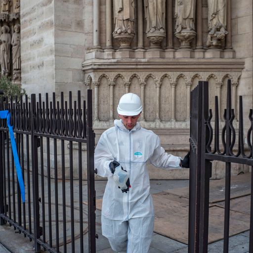 Notre-Dame fire: Group sues over 'health risk' from lead fumes