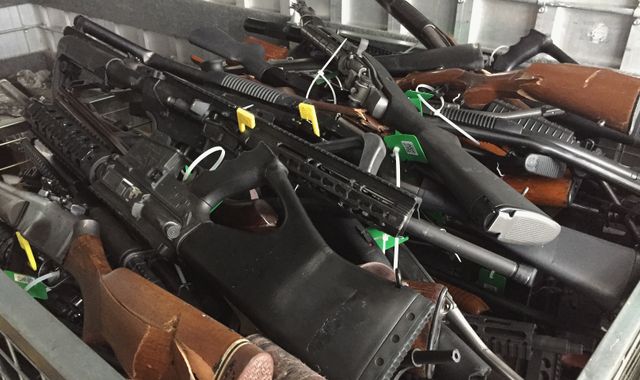 New Zealanders hand back 10,000 weapons in amnesty after mosque attacks