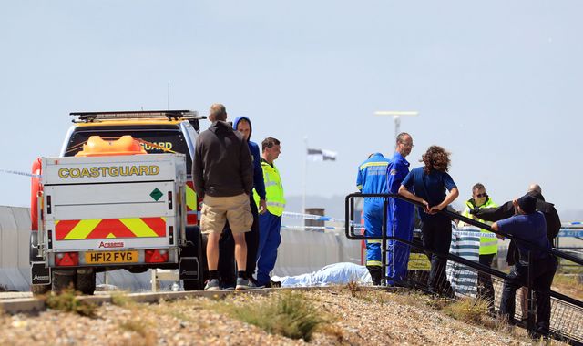 Man dies after falling onto wall at Camber Sands beach