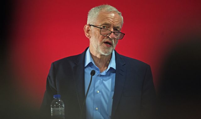 Labour launches website to educate members about antisemitism