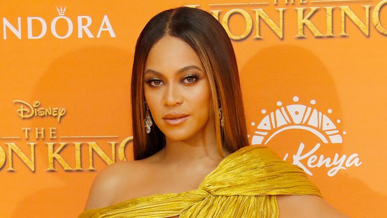 LONDON, ENGLAND - JULY 14: Beyonce Knowles-Carter attends the European Premiere of "The Lion King" at Odeon Luxe Leicester Square on July 14, 2019 in London, England. (Photo by David M. Benett/Dave Benett/WireImage)