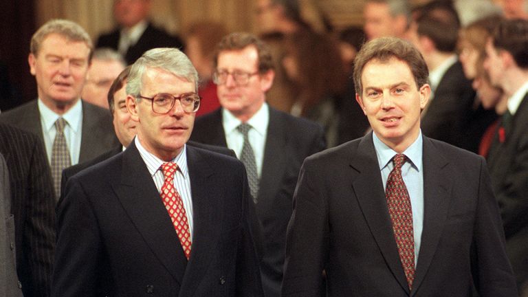 15/11/95 of Prime Minister John Major and Leader of the Opposition Tony Blair