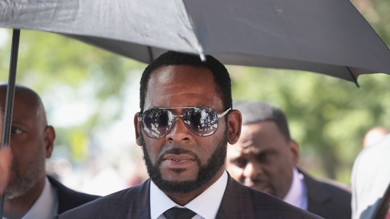 CHICAGO, ILLINOIS - JUNE 26: R&B singer R. Kelly leaves the Leighton Criminal Courts Building following a hearing on June 26, 2019 in Chicago, Illinois. Prosecutors turned over to Kelly&#39;s defense team a DVD that alleges to show Kelly having sex with an underage girl in the 1990s. Kelly has been charged with multiple sex crimes involving four women, three of whom were underage at the time of the alleged encounters. (Photo by Scott Olson/Getty Images)
