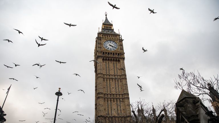 LONDON, ENGLAND - FEBRUARY 01: Birds fly past the Elizabeth Tower, commonly known as Big Ben, on February 01, 2017 in London, England. The European Union (notification of withdrawal) bill that will trigger article 50 is being debated by MPs over two days. The vote will take place on tomorrow evening. Labour MPs are subject to a three-line whip after Jeremy Corbyn urged his party to vote for Article 50. (Photo by Jack Taylor/Getty Images)
