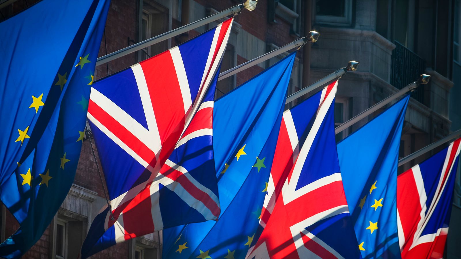 Brexit: Boris Johnson to warn EU boss that UK won't pay full divorce bill under no deal