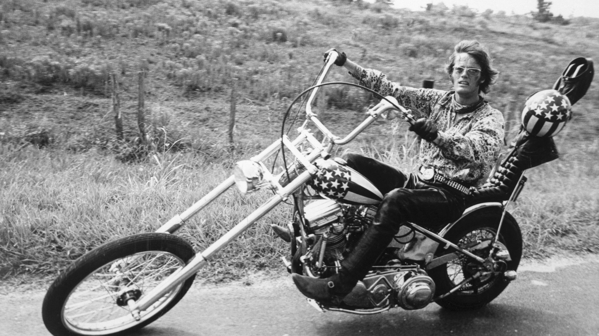 Easy rider не работает. Беспечный ездок (1969) Деннис хоппер. Деннис хоппер Беспечный ездок. Джек Николсон Беспечный ездок. Харлей Беспечный ездок.
