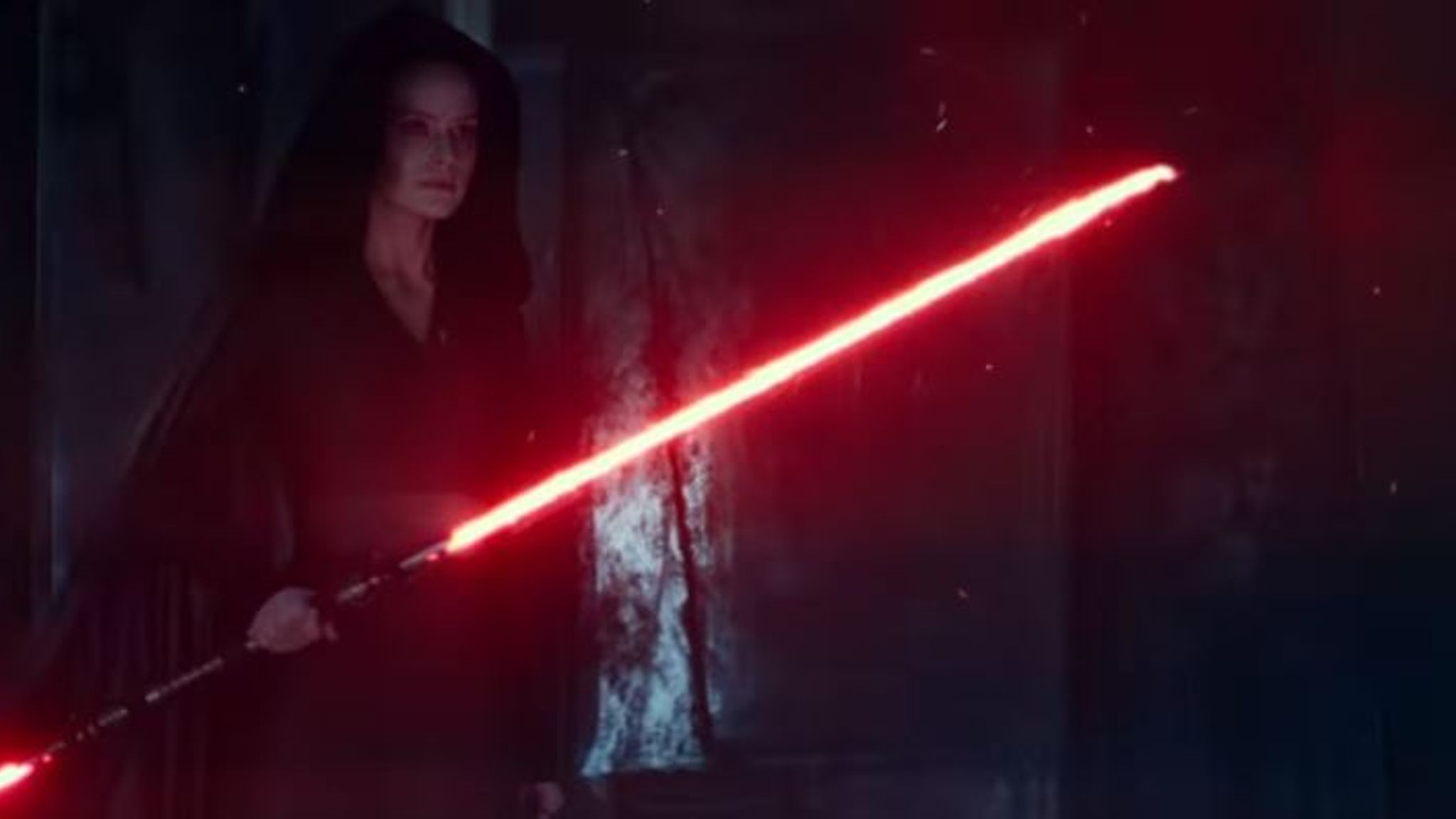 Star Wars: the Last Jedi': Shirt, Trailer Hint Rey Goes to Dark Side