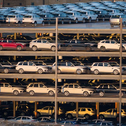Car sector in 14-month slump