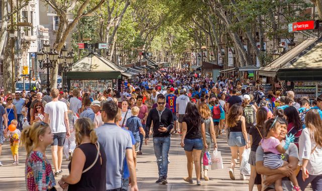 Barcelona hit by 30% rise in 'violent and intimidating robberies'