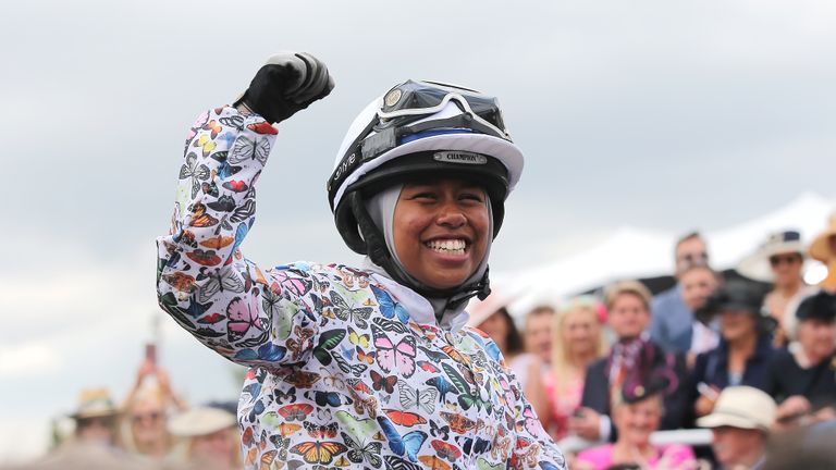 Khadijah Mellah Uks First Jockey To Race In Hijab Secures