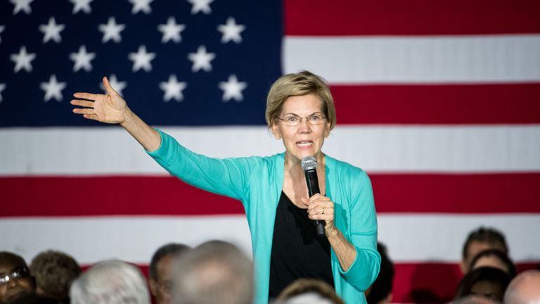 AIKEN, SC - AUGUST 17: Democratic presidential candidate, Sen. Elizabeth Warren (D-MA) addresses a crowd at a town hall event on August 17, 2019 in Aiken, South Carolina. Warren has held more than ten 2020 campaign events in the early primary state. (Photo by Sean Rayford/Getty Images)