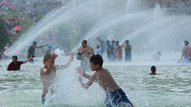 Paris recorded its hottest ever temperature of 42.6C (108.7F) on 25 July
