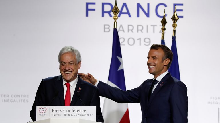 French President Emmanuel Macron and Chile&#39;s President Sebastian Pinera attend a joint press conference...