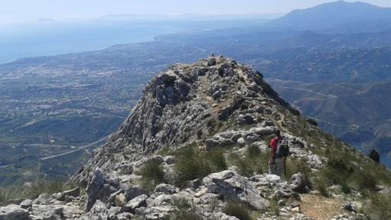 The man was on a hiking trip trying to reach the summit of Pico de la Concha