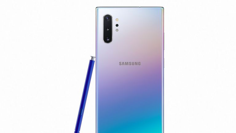 The Note 10+ has Samsung&#39;s biggest ever smartphone screen