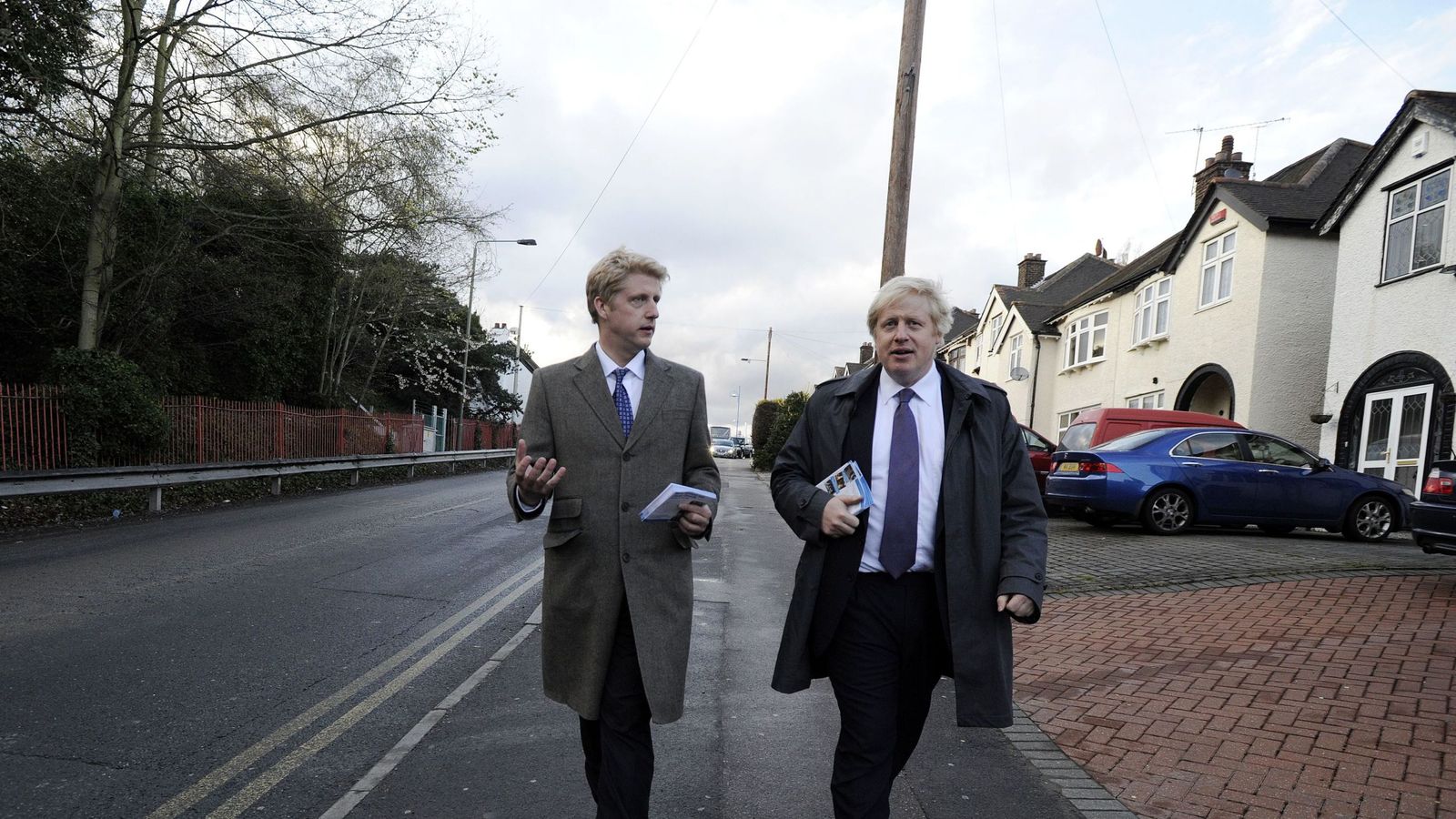 PM's brother Jo Johnson quits 'I've been torn between family and