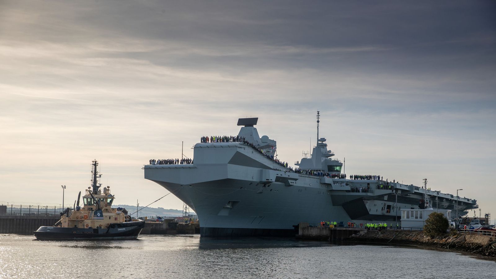 HMS Prince of Wales: Tight squeeze for 'extraordinary' UK aircraft ...