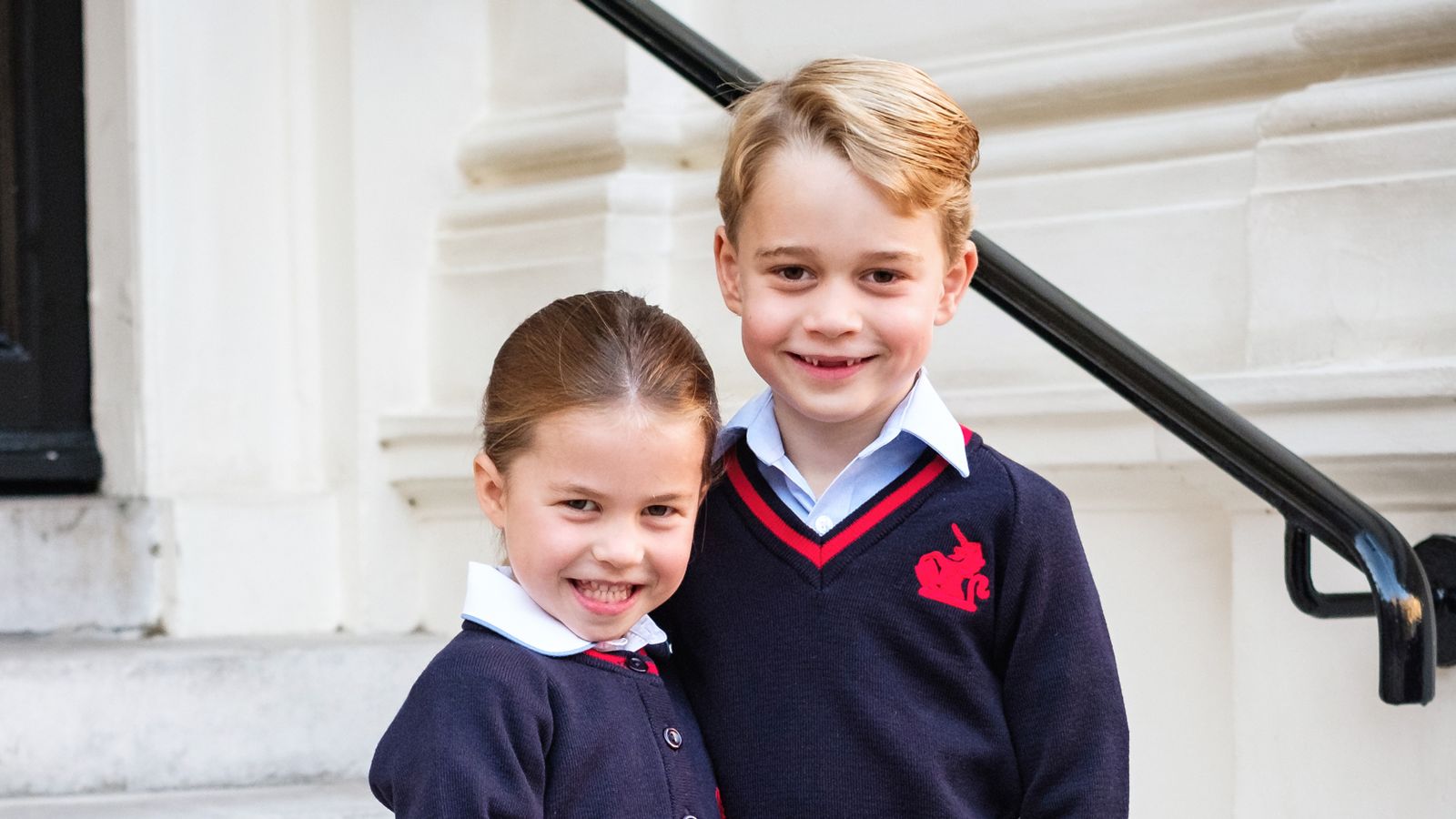 How+This+Royal+Rule+Could+Drive+Princess+Charlotte+and+Prince+George+Apart