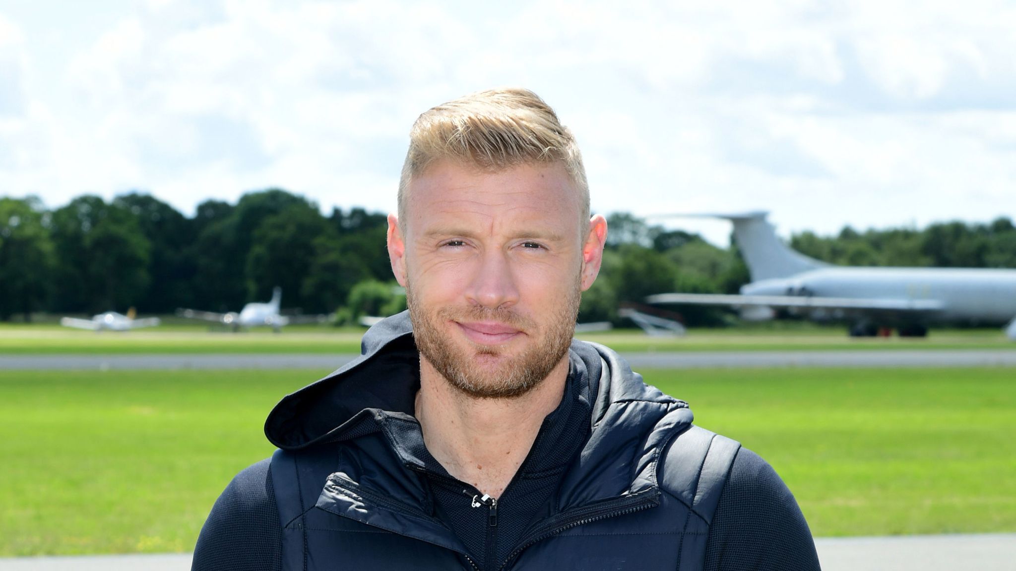 Flintoff Crashes On Same Track As Richard Hammond Smash Ents