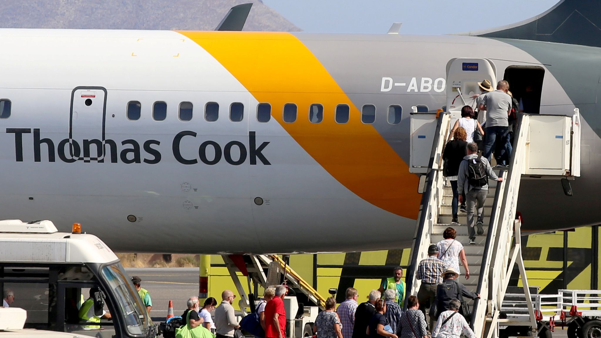 Thomas Cook liquidators plot sale of air traffic control stake