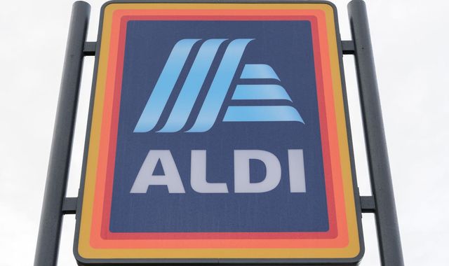 Aldi suffers 26% profit drop but promises growth