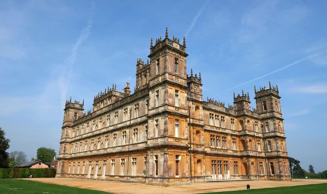 Downton Abbey stately home to be listed on Airbnb for one night only