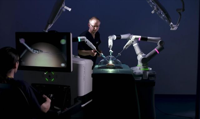 Robotic surgeons set to spark 'revolution in healthcare'