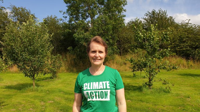 Dr Meryl Batchelder is a UN accredited climate change teacher