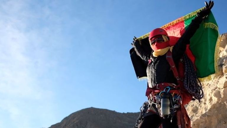 Hanifa Yousoufi became the first Afghan woman to climb her country&#39;s highest peak Mount Noshaq