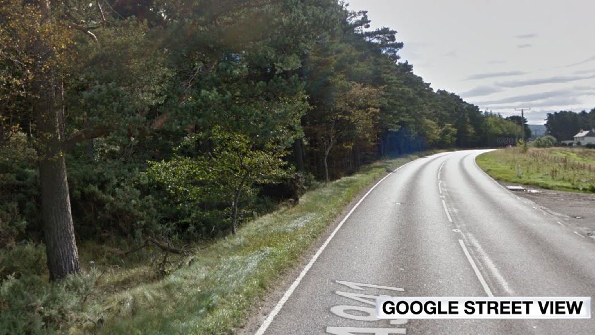 New Elgin: Elderly man dead and two injured in woods | UK News | Sky News