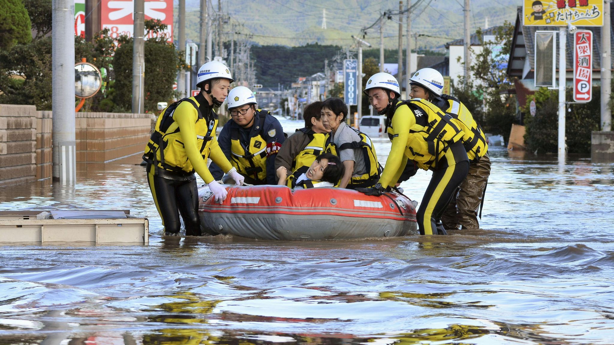 Japan 'quietly and efficiently' recovers from Typhoon Hagibis | World ...