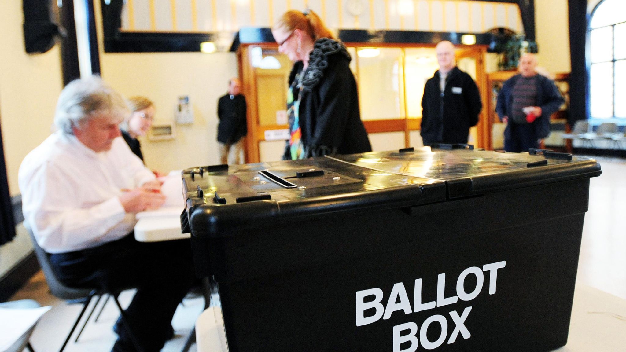 General election Surge in applications to vote among under34s as