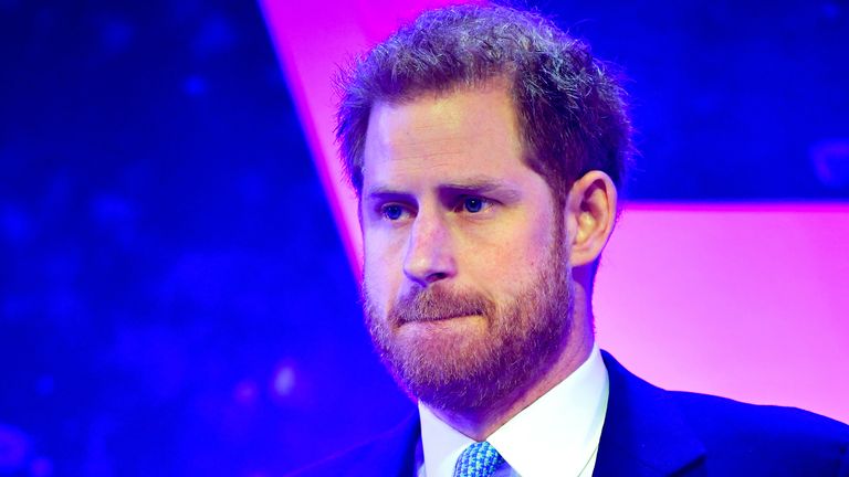 Harry breaks down at WellChild Awards as he recalls moment during Meghan's  pregnancy | UK News | Sky News