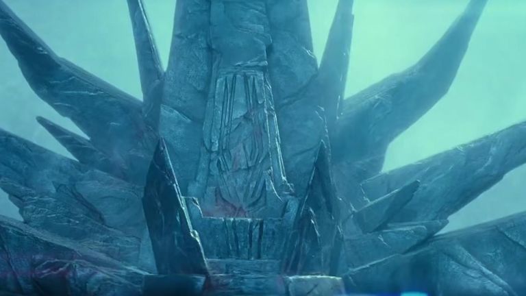 The Emperor&#39;s old throne makes an appearance in the trailer