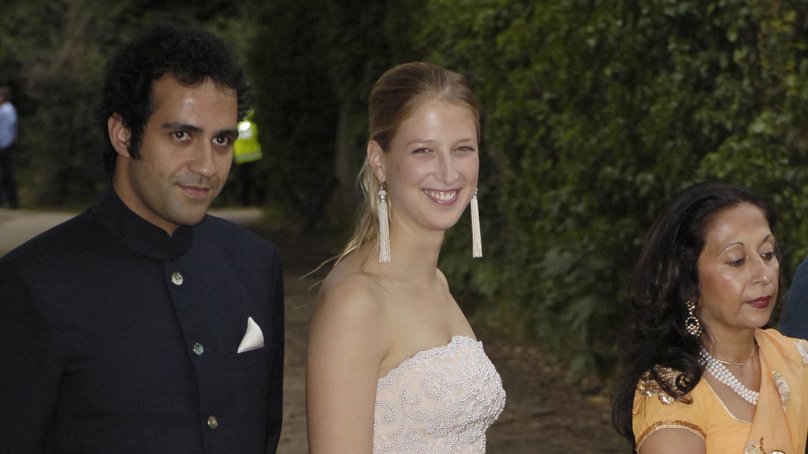 'Chilling message': India revokes British writer's citizenship