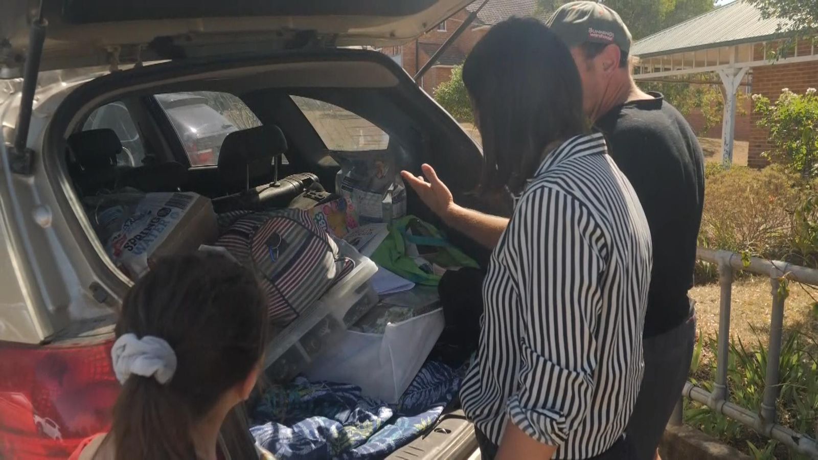 Australia Bushfire Came Through Like A Cyclone Says Family World