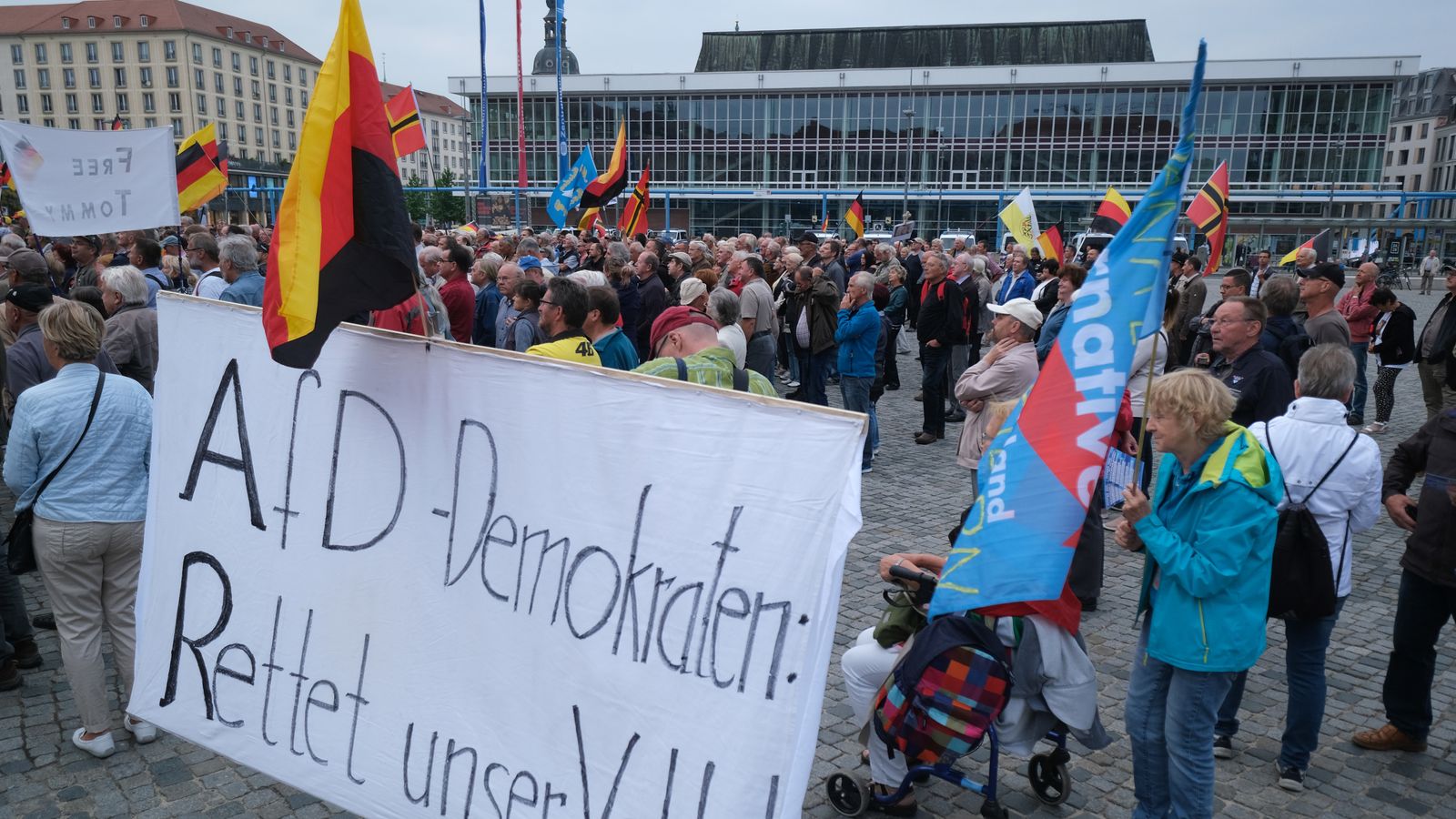 Dresden: German city declares 'Nazi emergency' as extremist views and ...