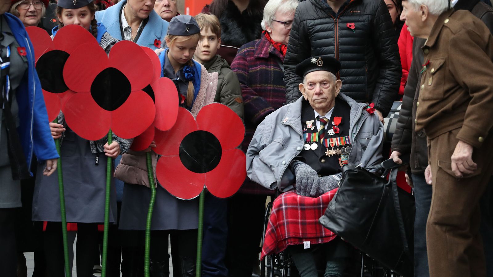 remembrance sunday in uk
