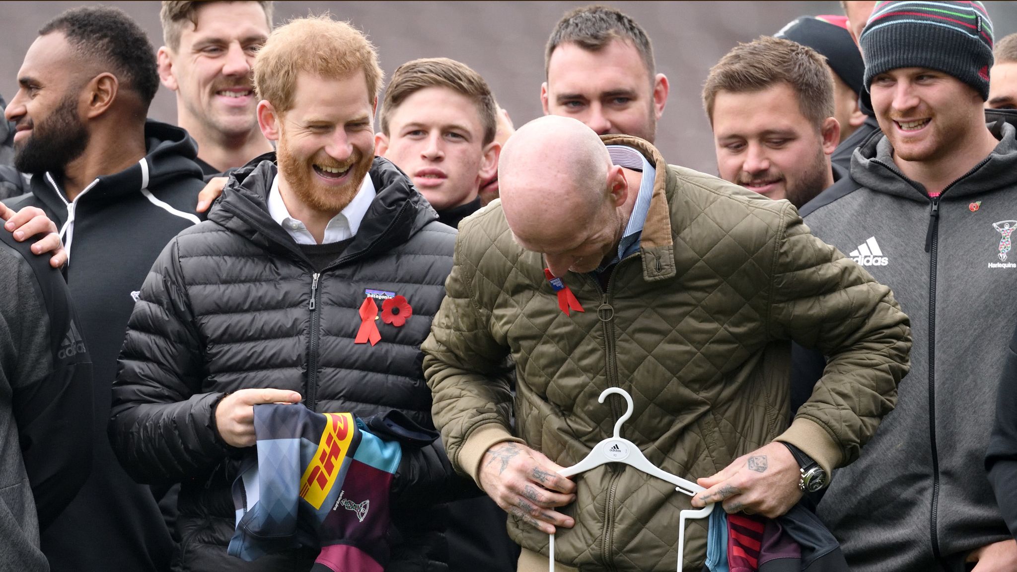 Prince Harry: Gareth Thomas praises royals' 'magnificent' support for ...