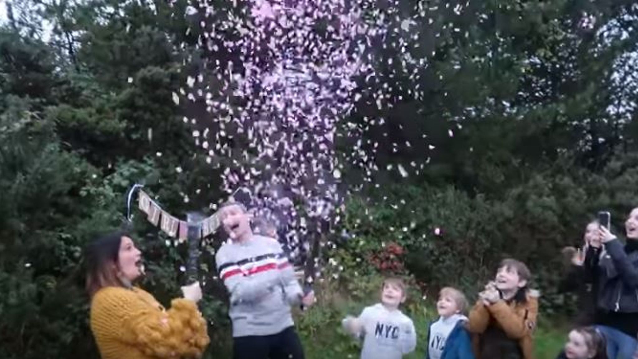 Flipboard Britain's biggest family The Radfords reveal gender of 22nd