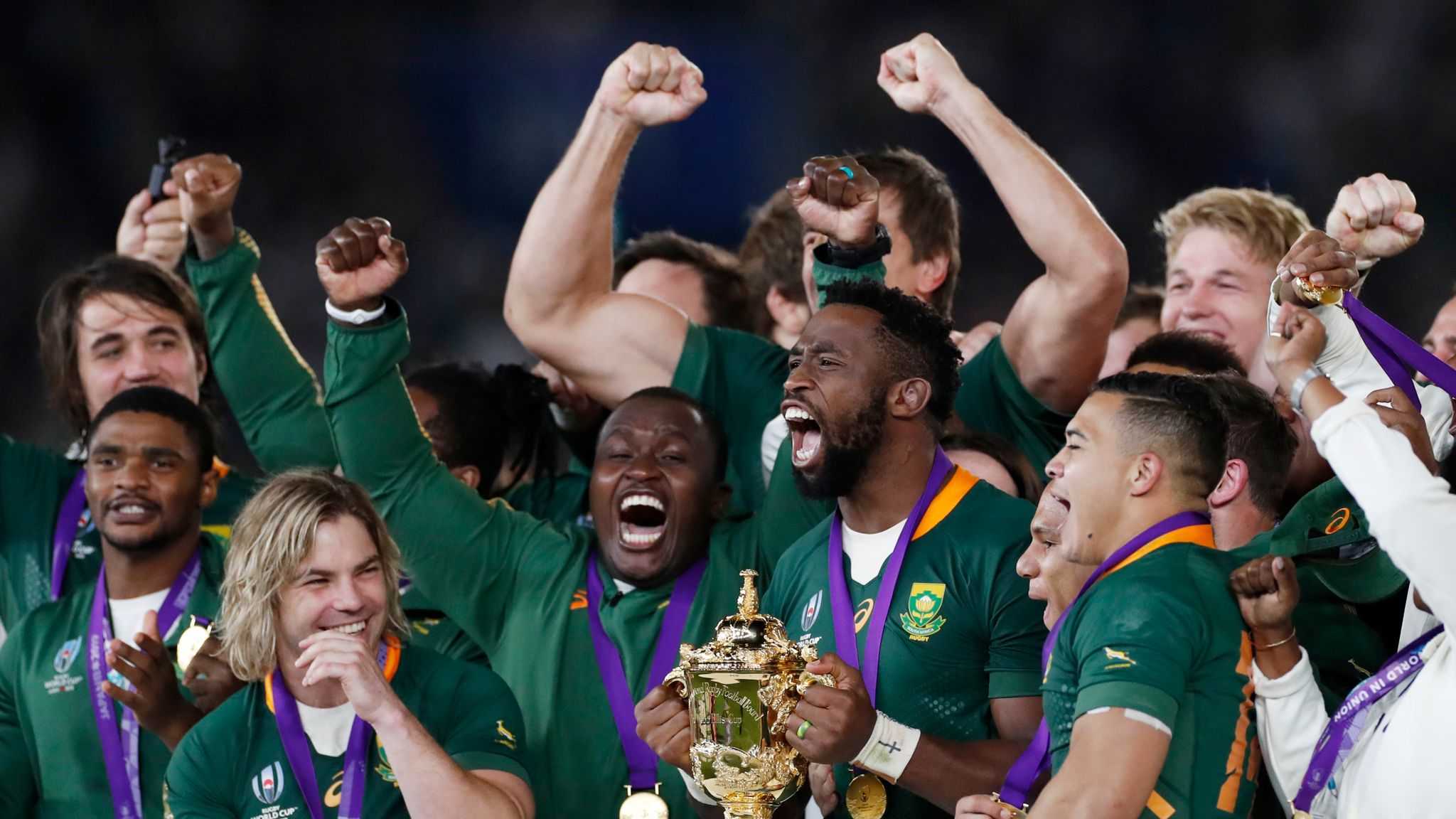 Rugby World Cup final: Heartbreak for England as South Africa win 32-12