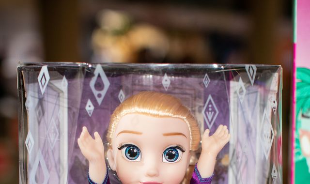 Frozen and Star Wars films expected to drive £1bn Christmas toy market