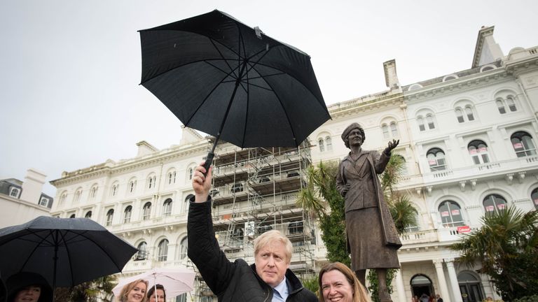 Boris Johnson visited the statue with Plymouth Conservative candidate Rebecca Smith