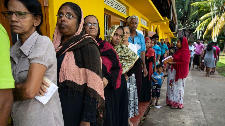 Sri Lanka Election Muslim Voters Attacked As Polls Open In Shadow Of Easter Bombings World News Sky News