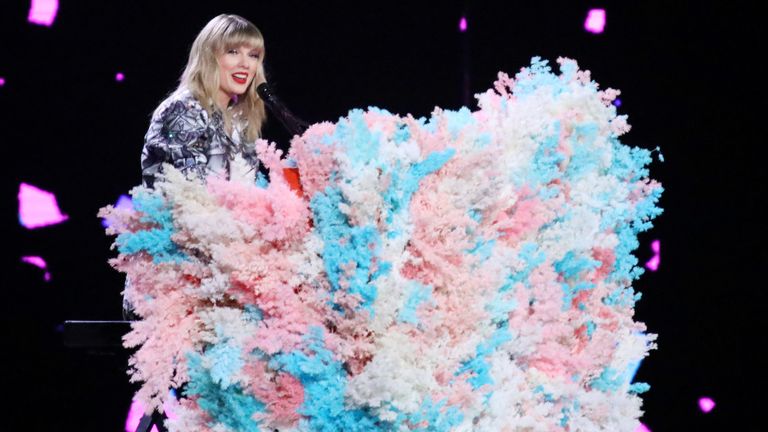 Taylor Swift sang three songs from her latest album at the launch of the world's biggest shopping event